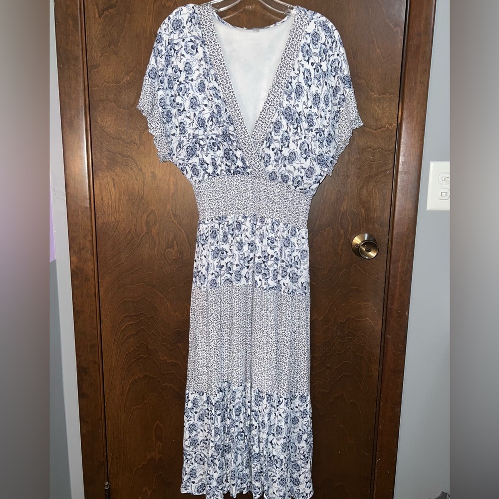 J Gee blue/white multifloral midi dress